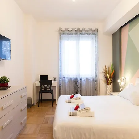 Ecogreen Flats Prestige - Station Apartman *